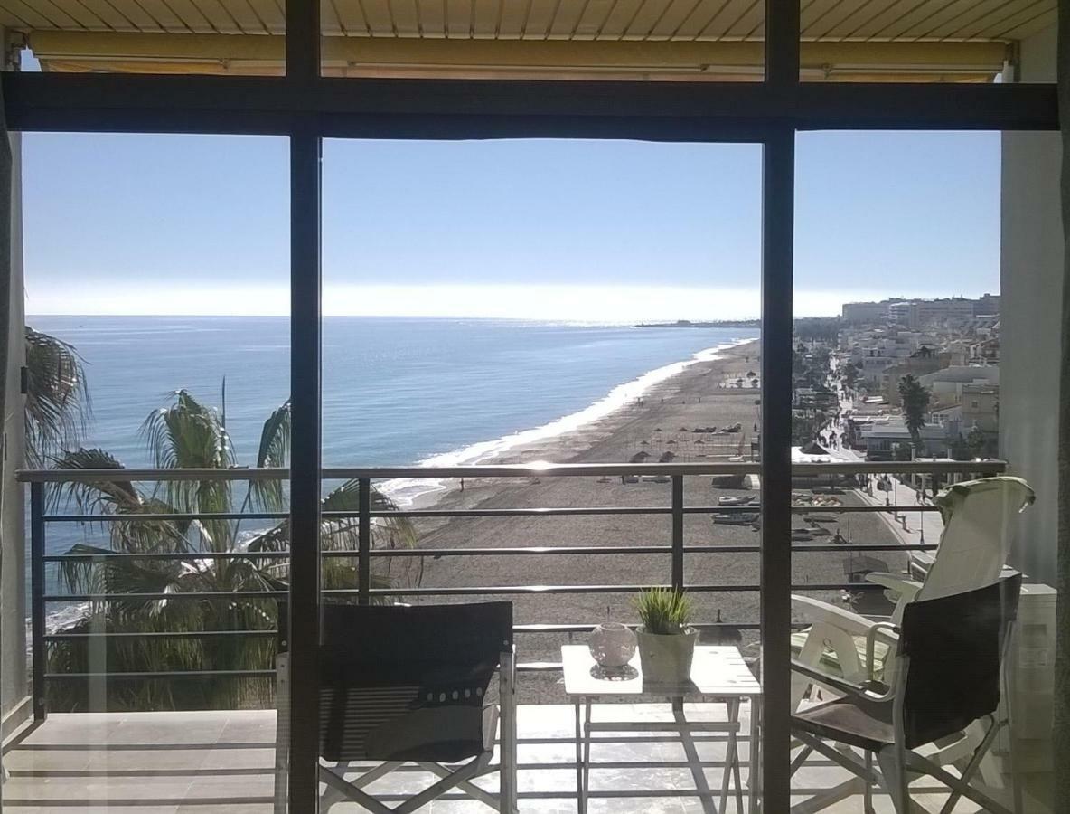 Sea Front Studio With Spacious Balcony Santa Clara Torremolinos Exteriér fotografie